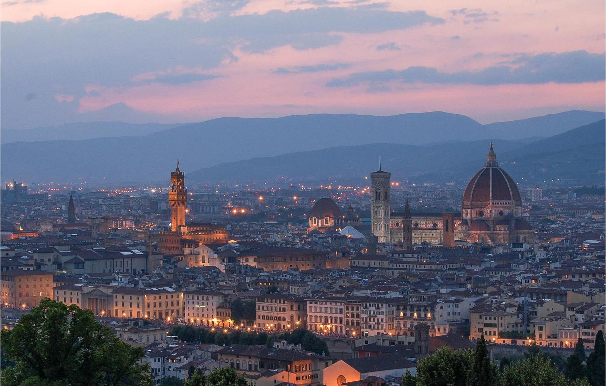 Awesome Apartment In Firenze With Wifi Eksteriør billede